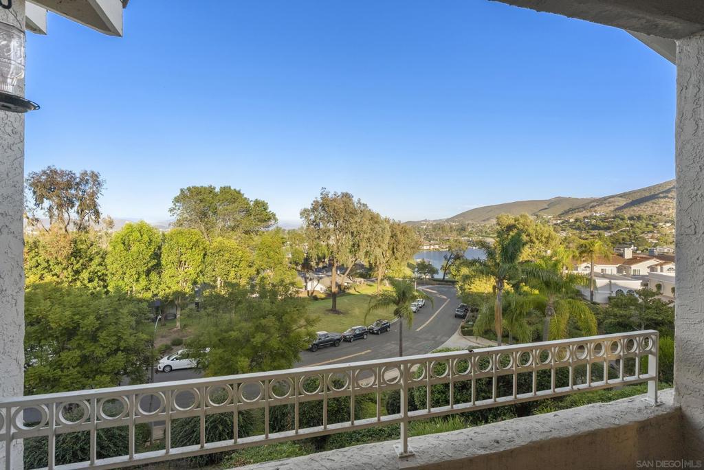 Lake San Marcos - Residential