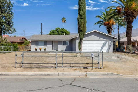 MLS: IG26204801