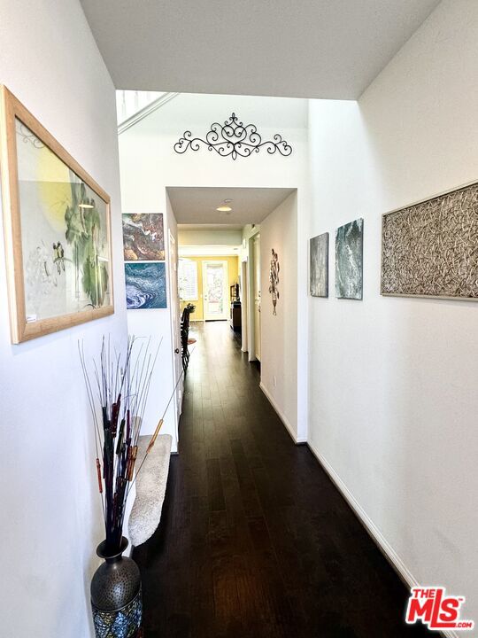 960 Coronado Circle