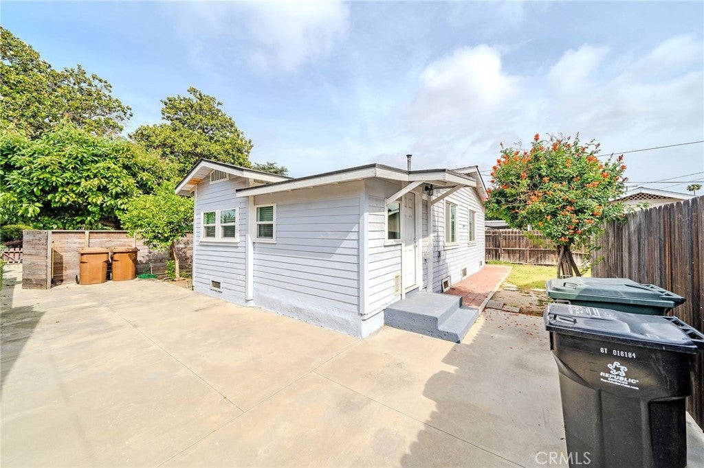 124 N Princeton Avenue