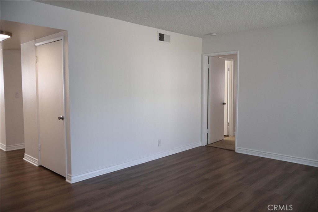 8847 Willis Avenue 9