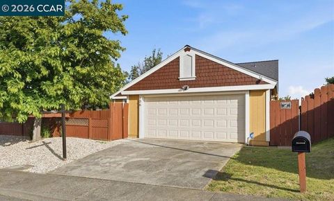Photo of 106 Fieldstone Way, Vallejo, CA 94589 (MLS # 41133309)