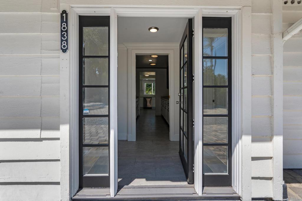 1838 Acacia Lane