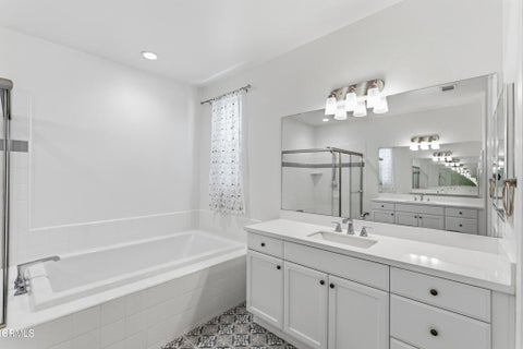 Tiny photo for 1600 Mulligan Street, Oxnard, CA 93036 (MLS # V1-38939)