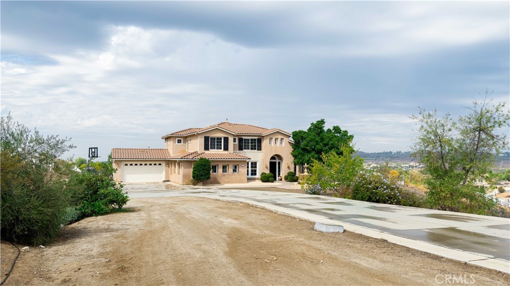 18563 Sunset Knoll