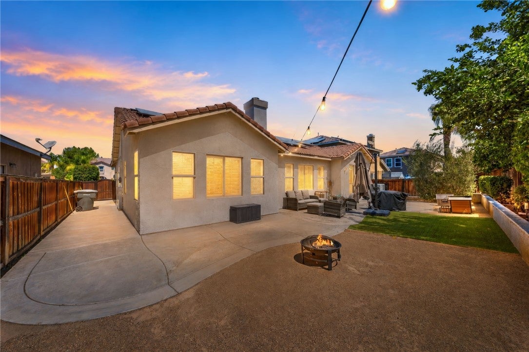 1854 Jasmine Court