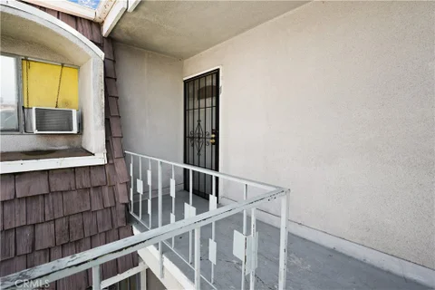 2025 Las Vegas Ave Unit 11, Pomona, CA 91767 - MLS#: CV26184757