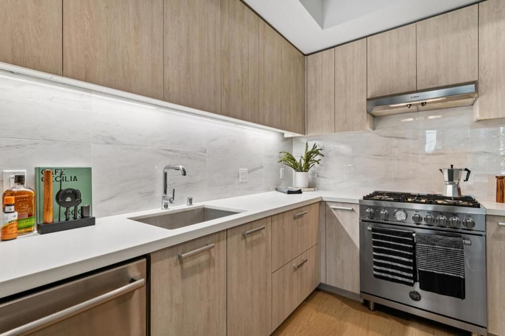 Photo of 188 W St James Street #10413, San Jose, CA 95110 (MLS # ML82043327)