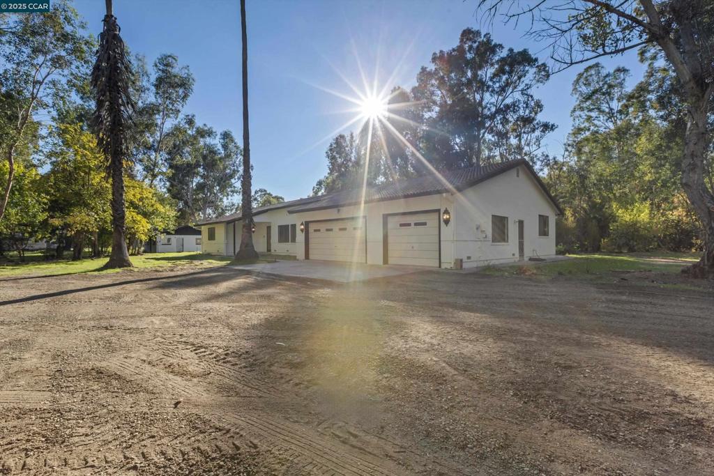 7441 Leisure Town Rd