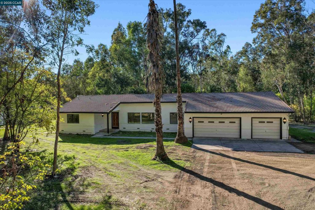 7441 Leisure Town Rd