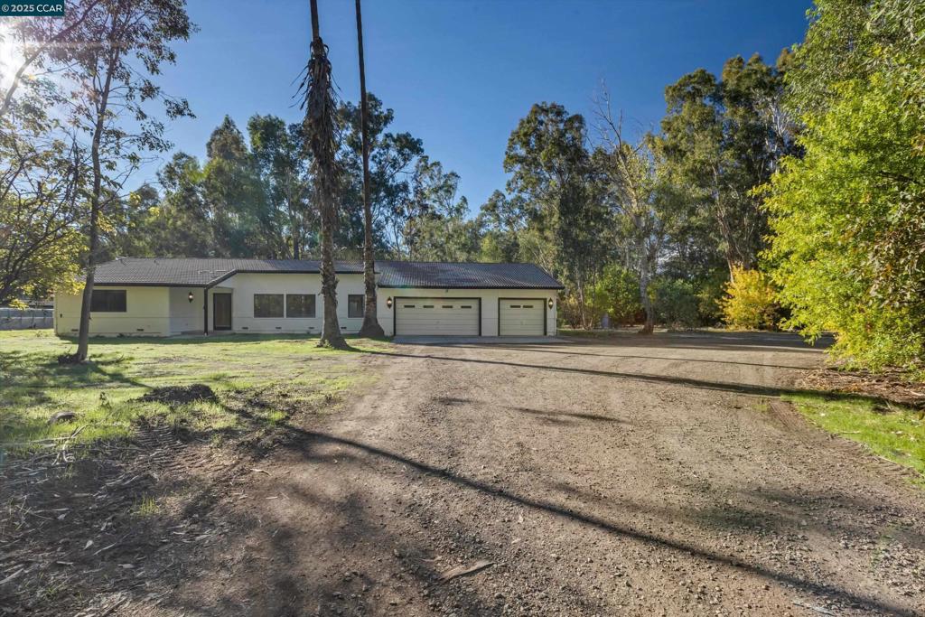 7441 Leisure Town Rd