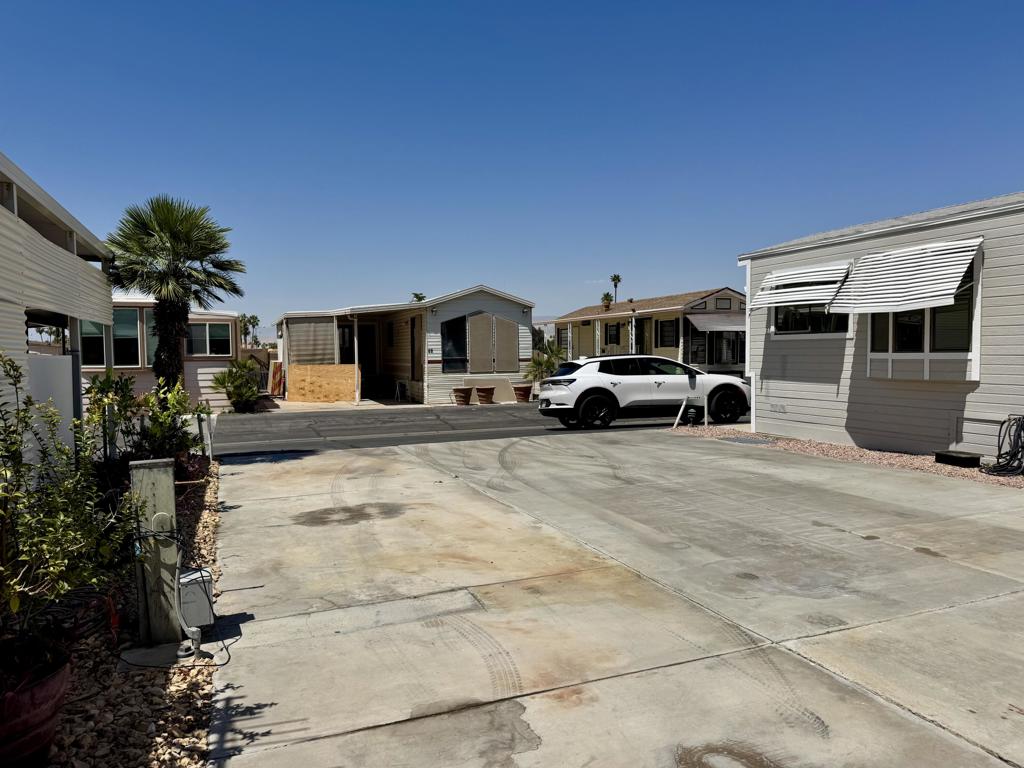 69333 Palm Canyon Drive 105