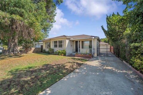 Photo of 5470 Encinita ave AVE, Temple City, CA 91780 (MLS # WS26210935)