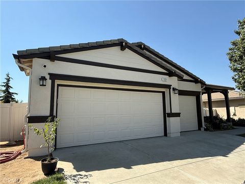 Photo of 1332 Cellini Court, Tehachapi, CA 93561 (MLS # PW26054197)