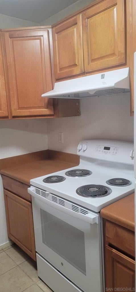 8026 Linda Vista 1C