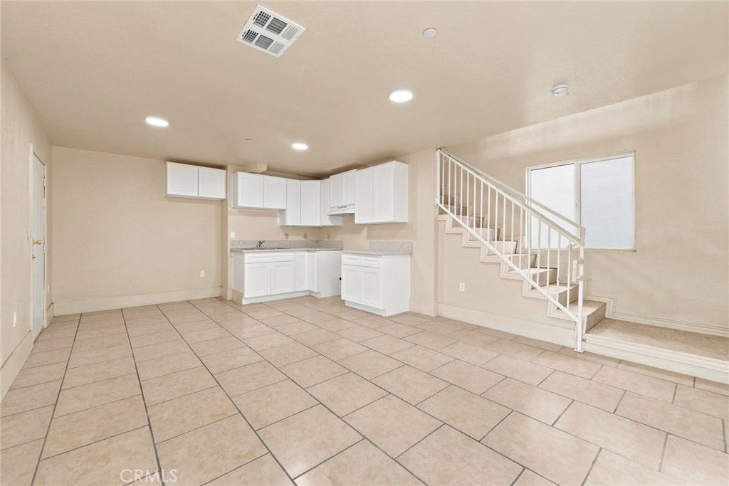 2019 E 105 Street