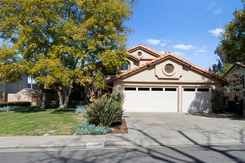 Photo of 13972 Poway Valley Rd Rd, Poway, CA 92064 (MLS # 260002678SD)