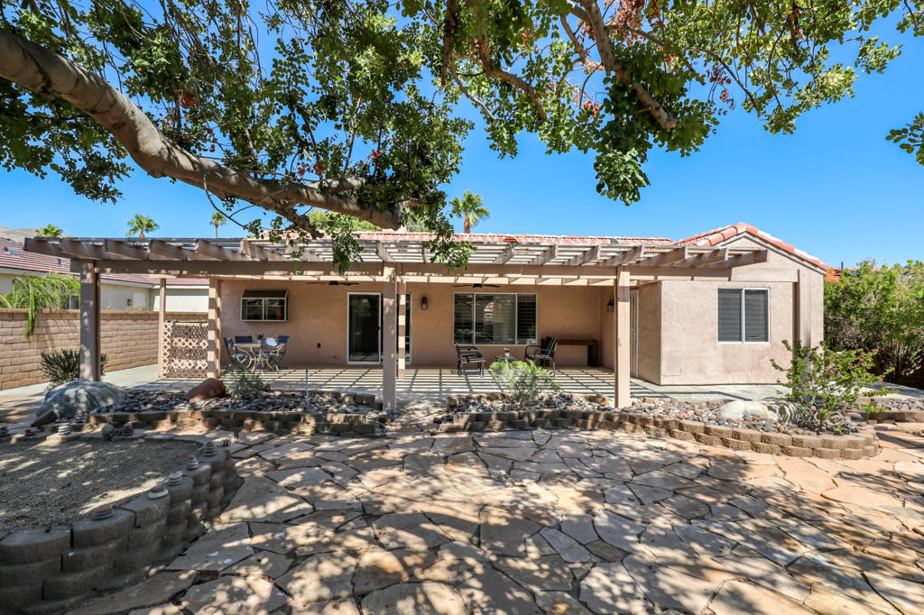 Mission Lakes - Residential
