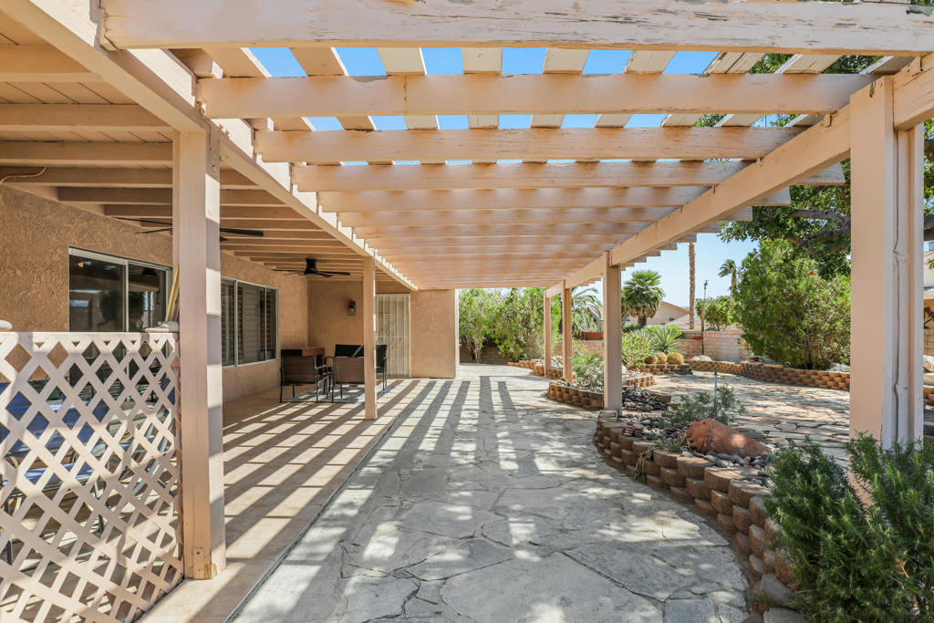 Mission Lakes - Residential