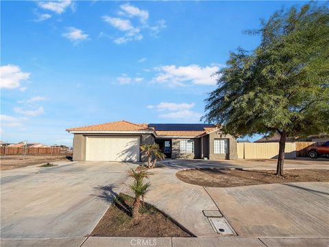 Photo of 460 River Valley Ave Ave, Blythe, CA 92225 (MLS # SW25269004)