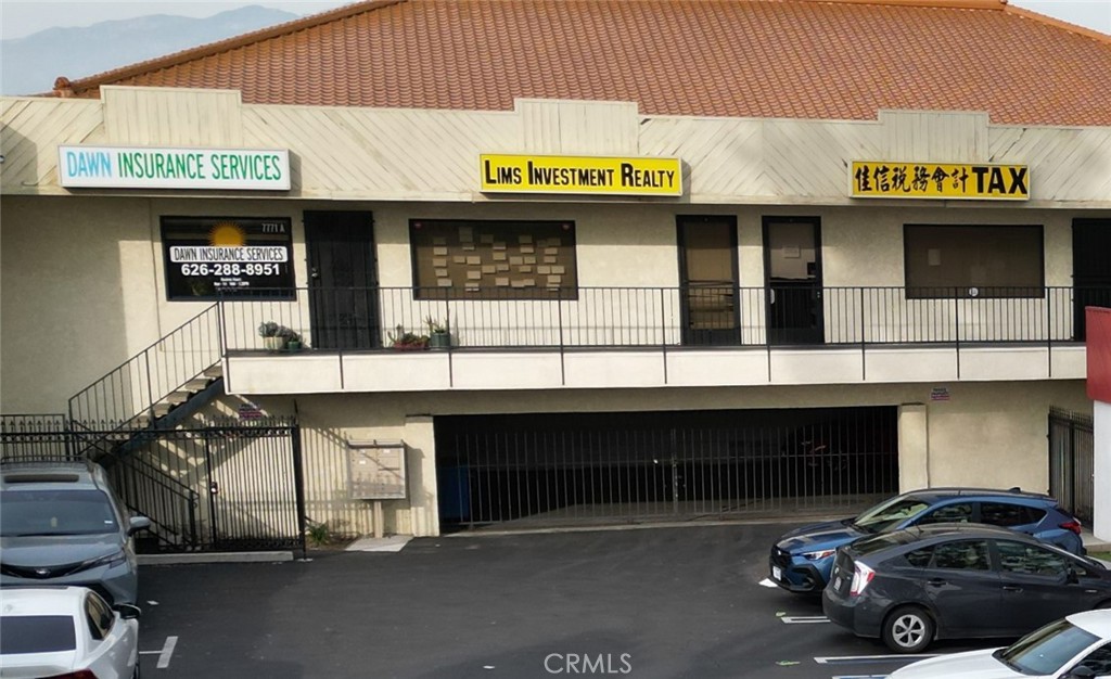 800 sq. ft. Office Space for Rent in Rosemead
7771 Garvey Ave. Unit B, Rosemead, CA
This 800 sq. ft. second-floor office space is available for rent at the corner of Garvey Avenue and Del Mar Avenue.
Property Details:
Parking: The unit includes two dedicated tandem parking spaces, with shared access to seven visitor spots.
Amenities: A private restroom is located inside the unit.
Utilities: Water and trash are included in the monthly rent.
Previous Use: The space was formerly used as a real estate office.
Zoning and Usage:
This unit is suitable for a variety of uses. For specific zoning and business license details, please contact the City of Rosemead.
Phone: (626) 569-2100
Website: https://www.cityofrosemead.org/
For further details or to schedule a viewing, please contact the listing agent directly.