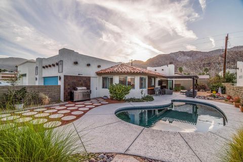 Photo of 52525 Avenida Obregon, La Quinta, CA 92253 (MLS # 219143007DA)