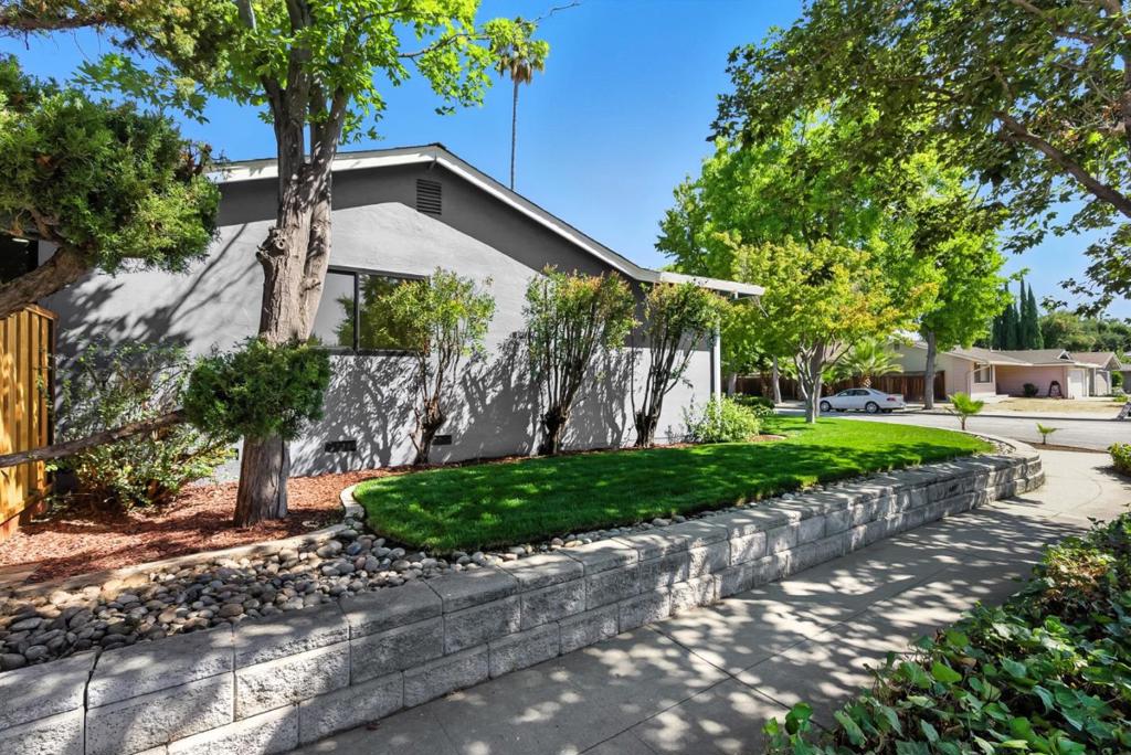 4189 Glenmont Drive