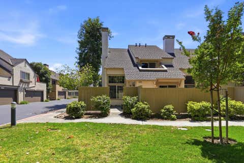 Photo of 1332 Greenwich Court, San Jose, CA 95125 (MLS # ML82058132)