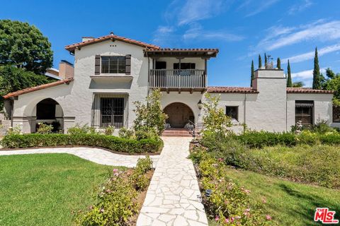 706 N Maple Drive Beverly Hills CA 90210