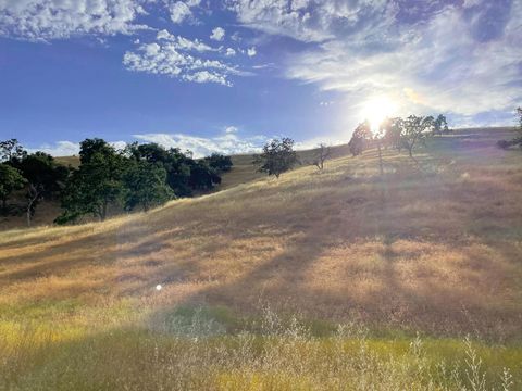 Tiny photo for 0 Hwy 41, Templeton, CA 93465 (MLS # 219102440DA)