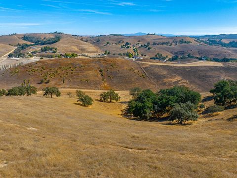 Tiny photo for 0 Hwy 41, Templeton, CA 93465 (MLS # 219102440DA)