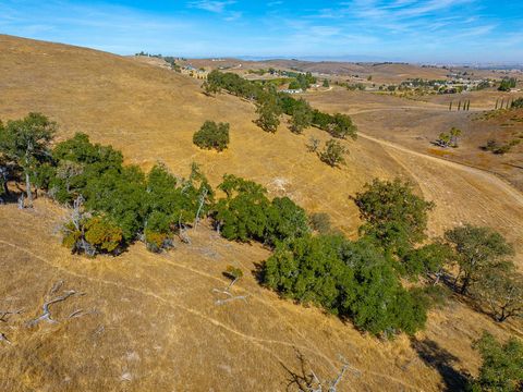Tiny photo for 0 Hwy 41, Templeton, CA 93465 (MLS # 219102440DA)
