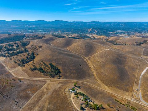 Photo of 0 Hwy 41, Templeton, CA 93465 (MLS # 219102440DA) Photo of 0 Hwy 41, Templeton, CA 93465 (MLS # 219102440DA)