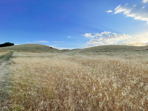 Tiny photo for 0 Hwy 41, Templeton, CA 93465 (MLS # 219102440DA)