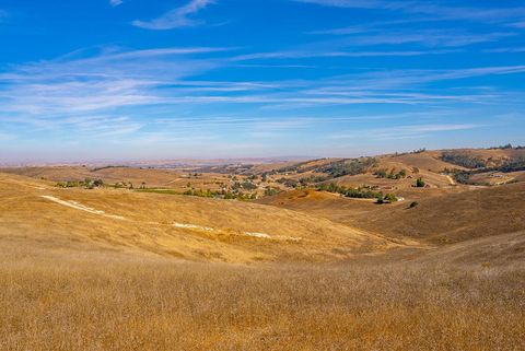 Tiny photo for 0 Hwy 41, Templeton, CA 93465 (MLS # 219102440DA)