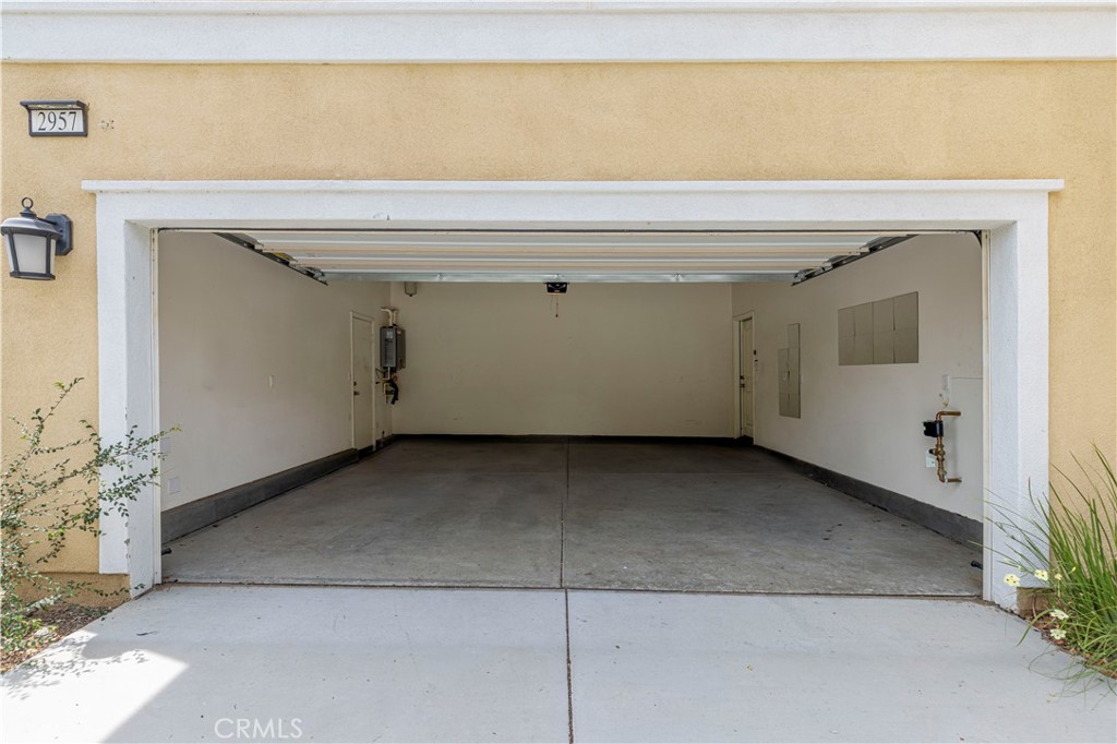 2957 Flagstaff