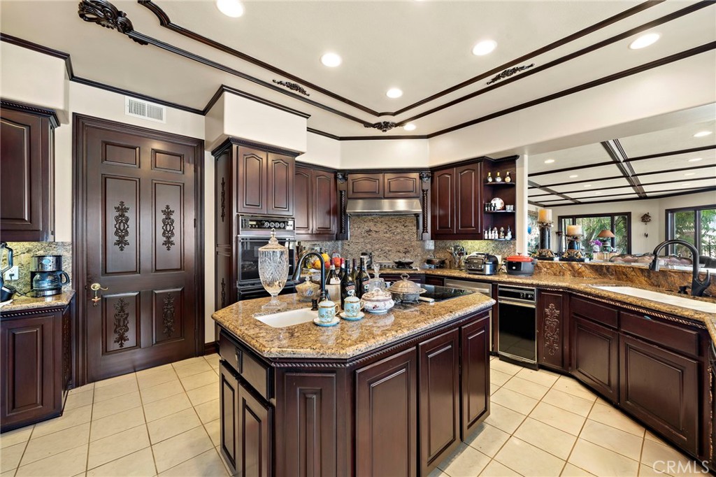 Spyglass Hill Custom (SPYC) - Residential