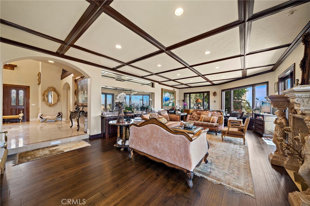 Spyglass Hill Custom (SPYC) - Residential