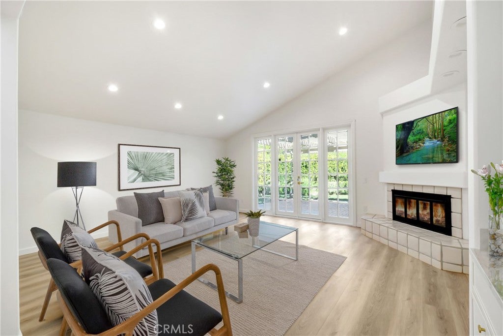 4346 Park Paloma, Calabasas CA 91302
