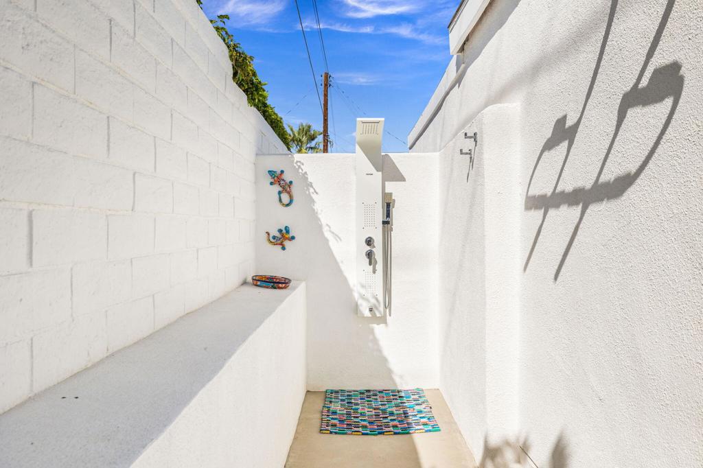 La Quinta Cove - Residential