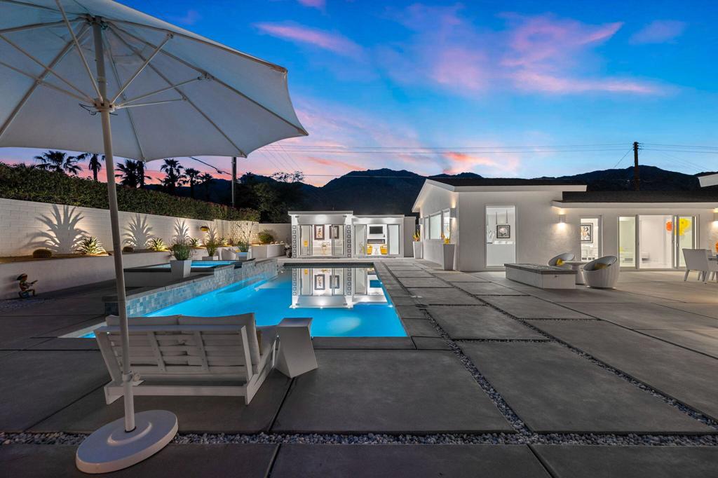 La Quinta Cove - Residential