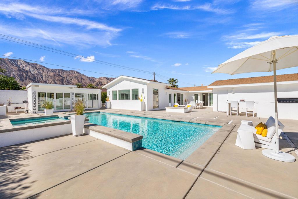 La Quinta Cove - Residential