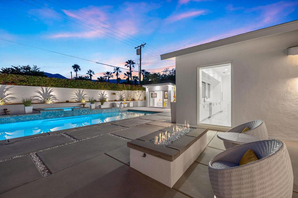 La Quinta Cove - Residential