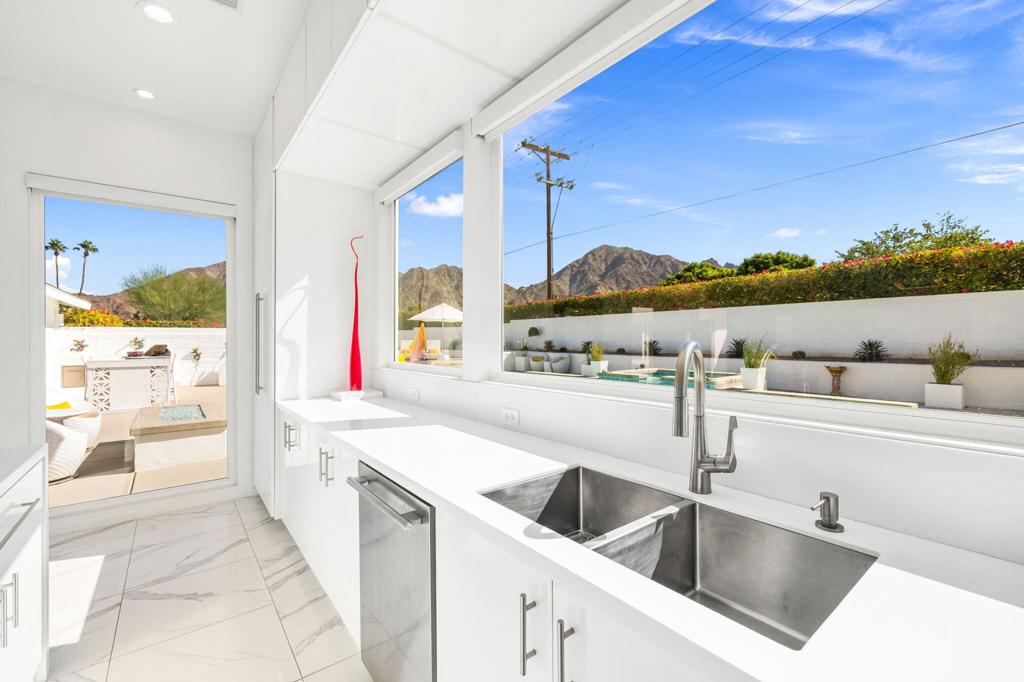 La Quinta Cove - Residential