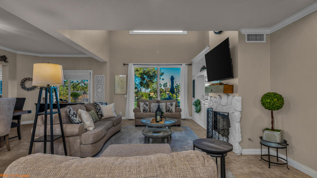 Desert Falls C.C. - Residential