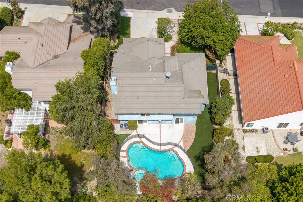 24004 Arminta Street