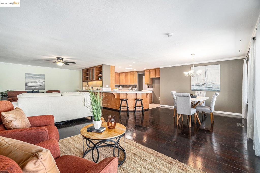 WILLOW LAKE NO DELTA ACCESS - Residential