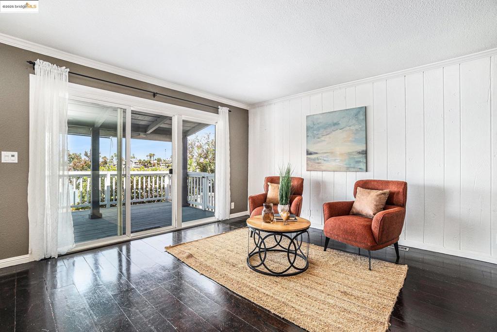 WILLOW LAKE NO DELTA ACCESS - Residential