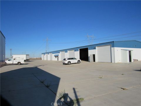 Photo of 12080 Rancho Rd, Adelanto, CA 92301 (MLS # HD25239421)