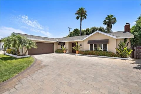 5742 Casa Loma Avenue, Yorba Linda, CA 92886 - MLS#: OC25135430